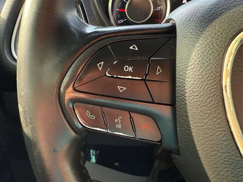 2015 Dodge Challenger SXT