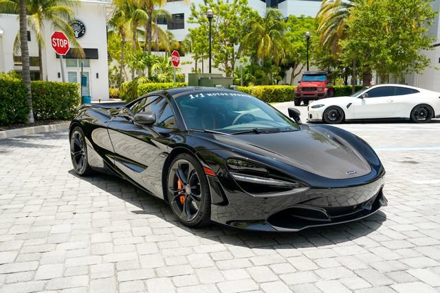 Used 2018 McLaren 720S Performance photo 38