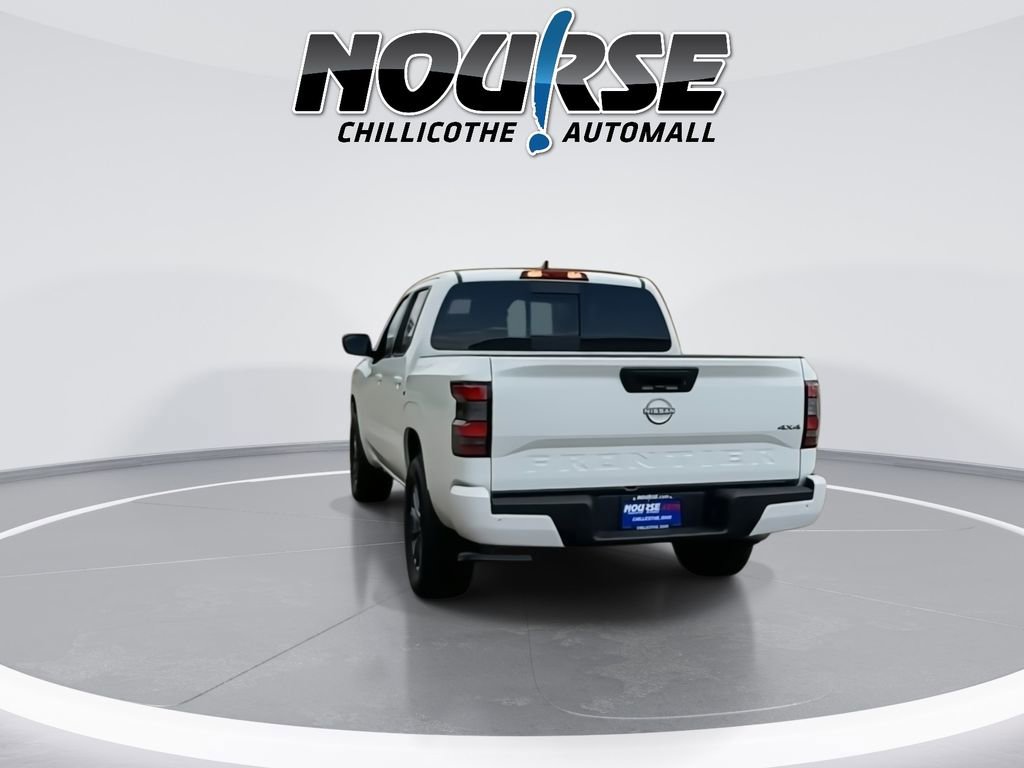 2025 Nissan Frontier SV