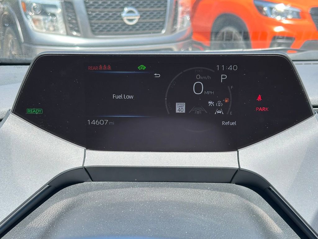 2025 Toyota Prius XLE