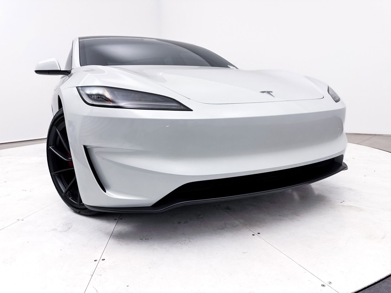 2024 Tesla Model 3 Performance