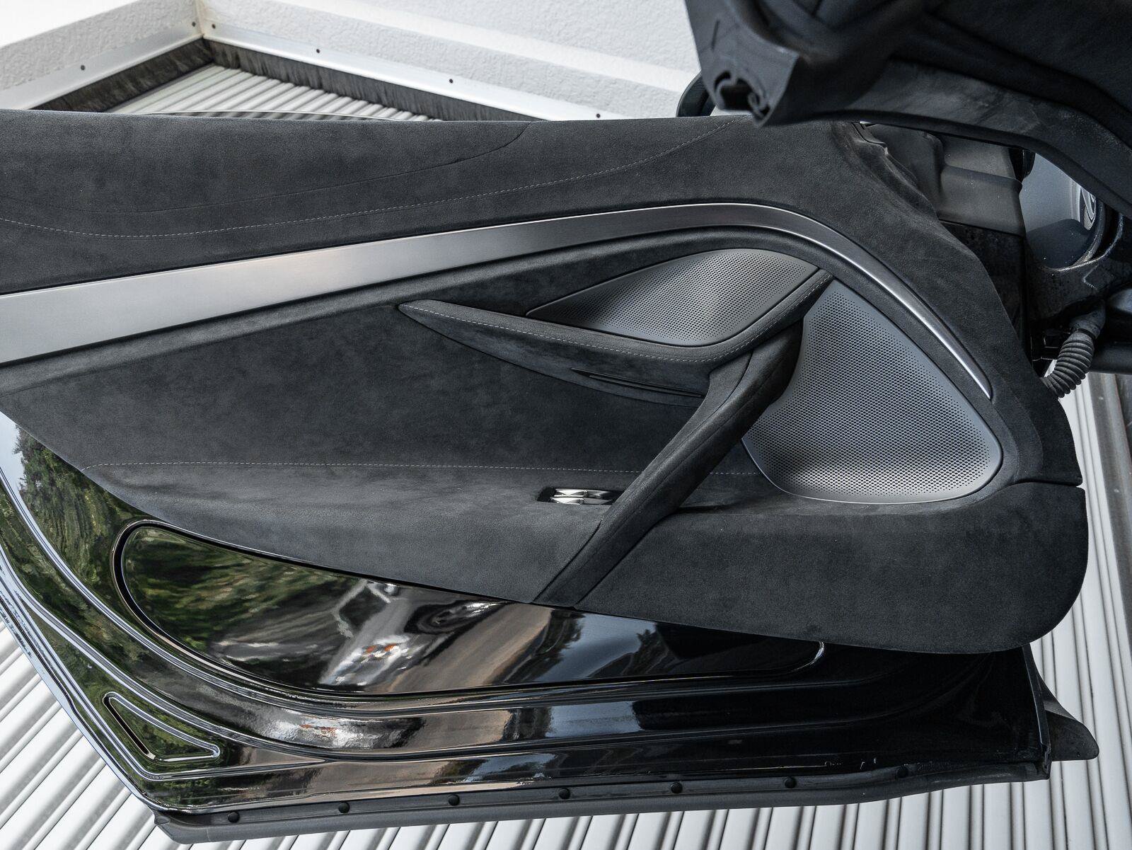 Used 2020 McLaren 720S Spider photo 48