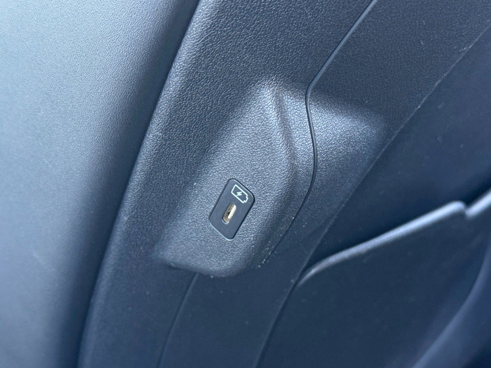 2023 Kia Niro SX Touring