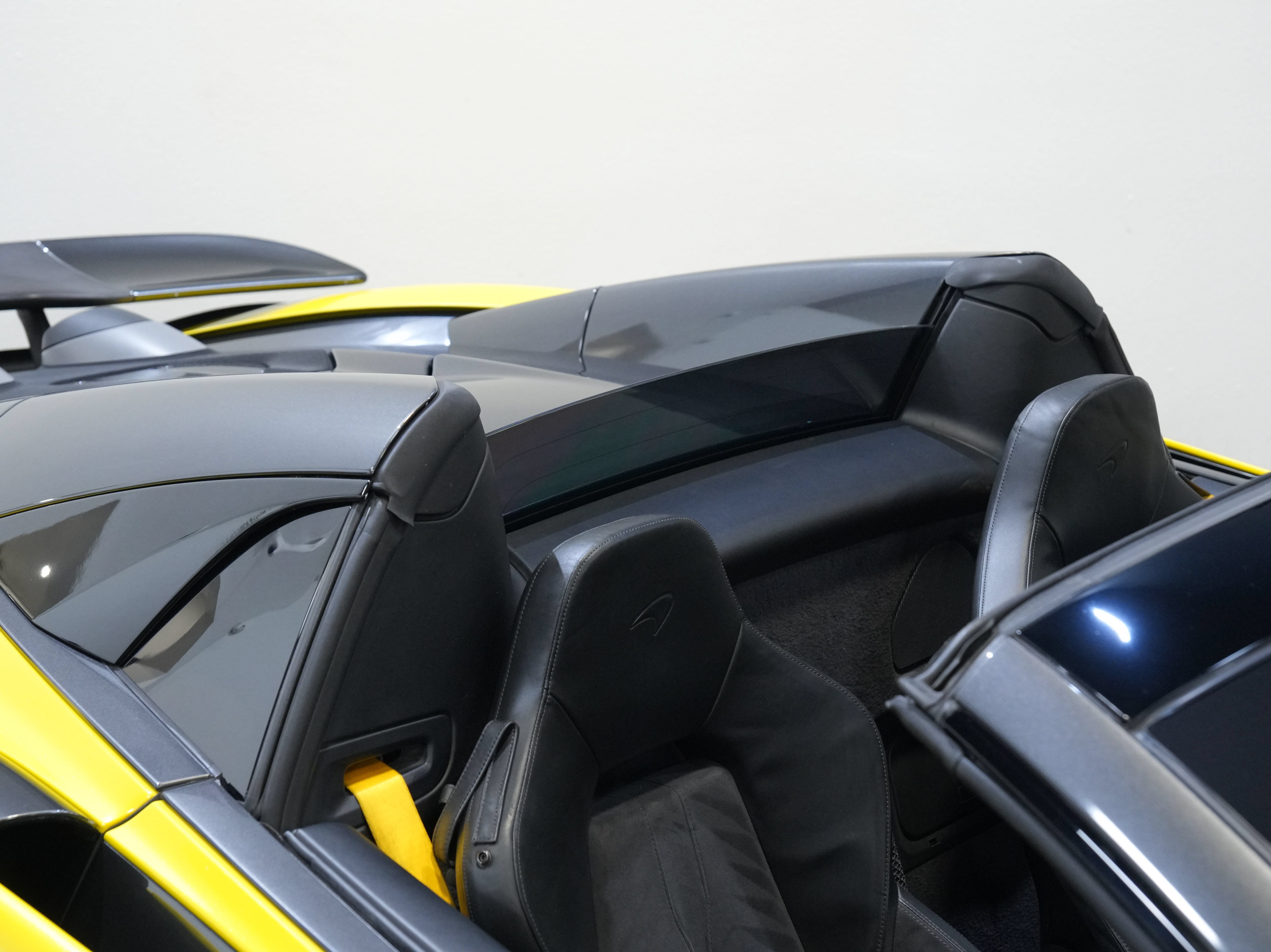 Used 2020 McLaren 600LT Spider photo 15