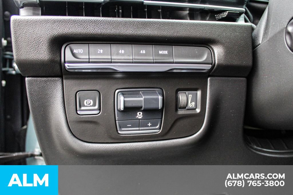 2025 Cadillac Escalade Sport