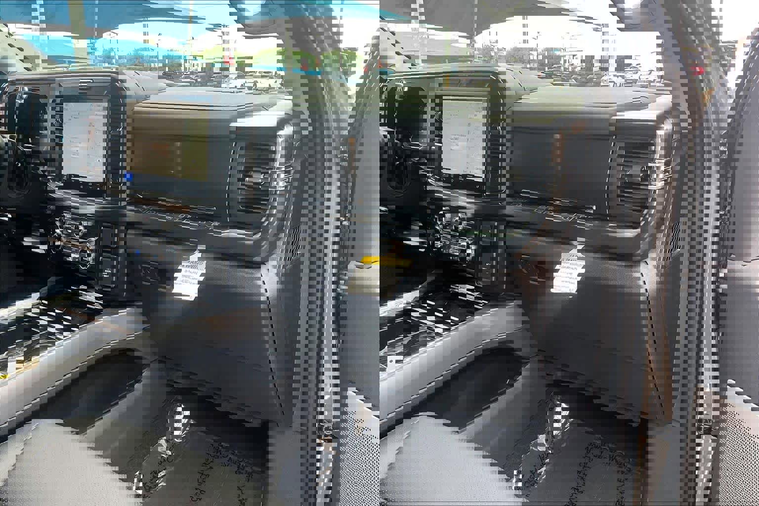 2025 Ford F250 Lariat