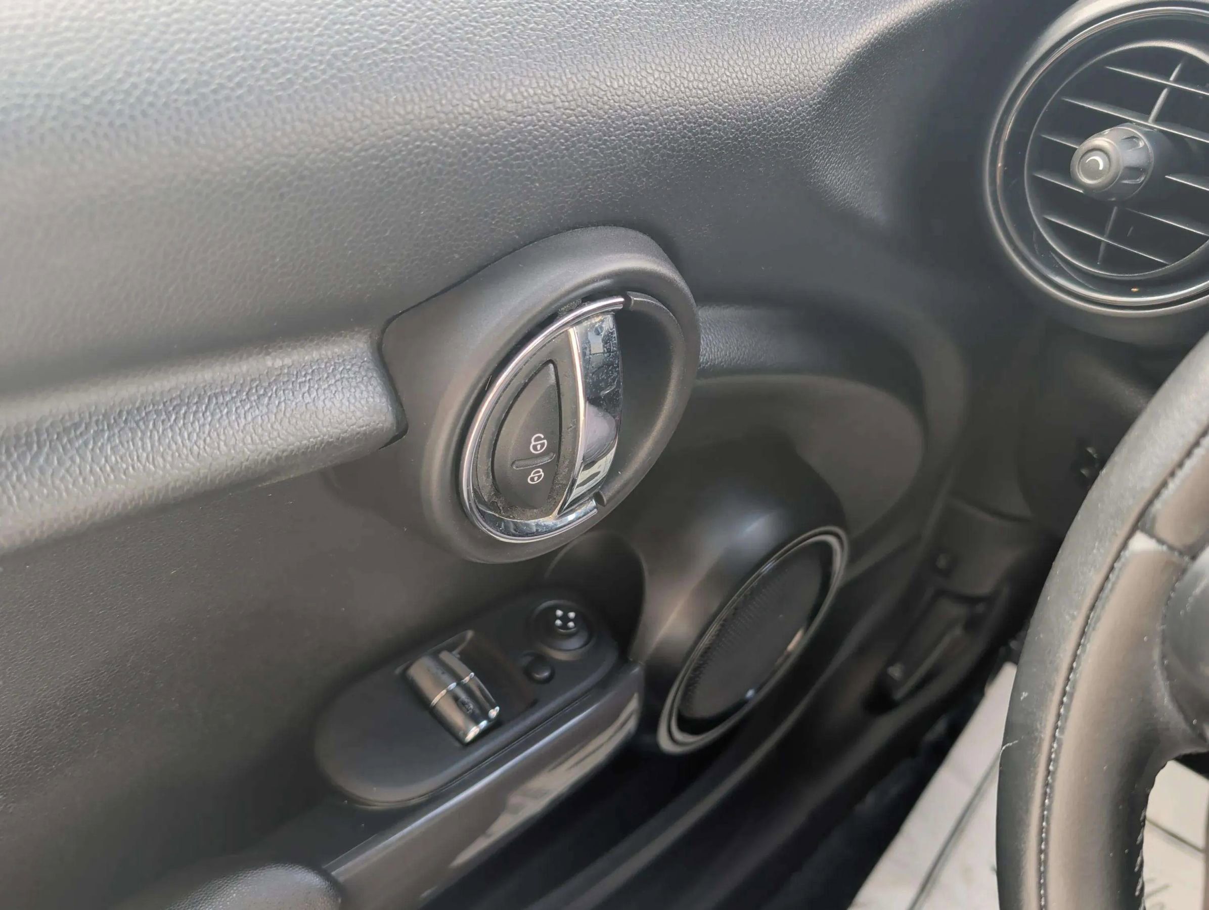 2019 MINI Cooper 2-Door Hardtop