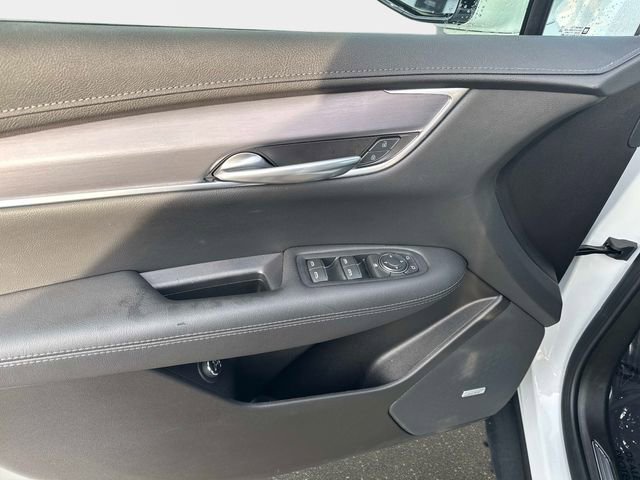 2025 Cadillac XT5 Luxury