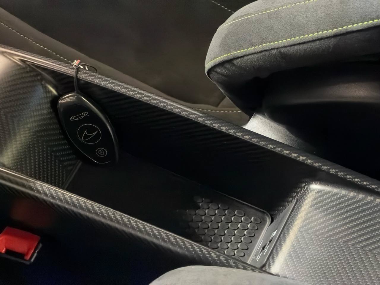 Used 2021 McLaren 765LT photo 22