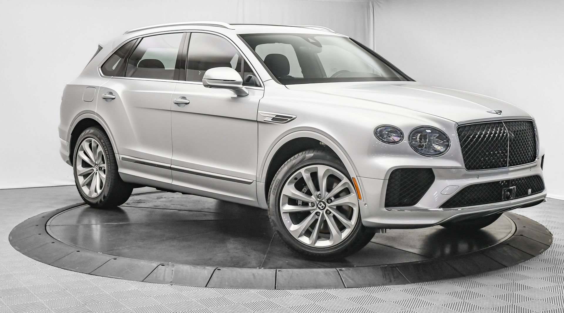 New 2025 Bentley Bentayga