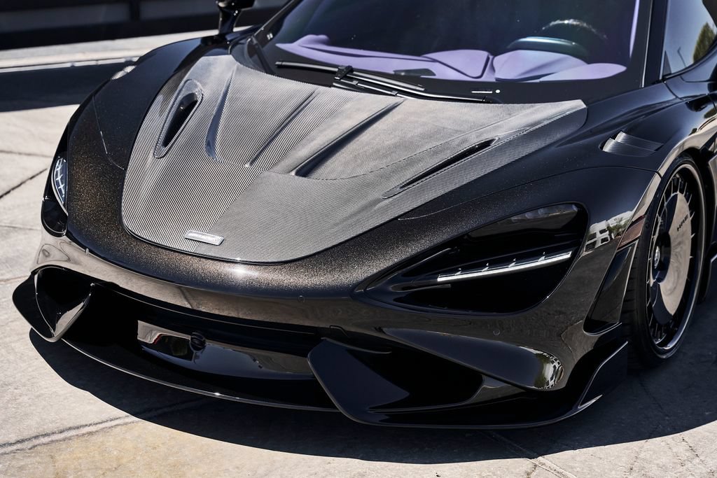 Used 2022 McLaren 765LT photo 8