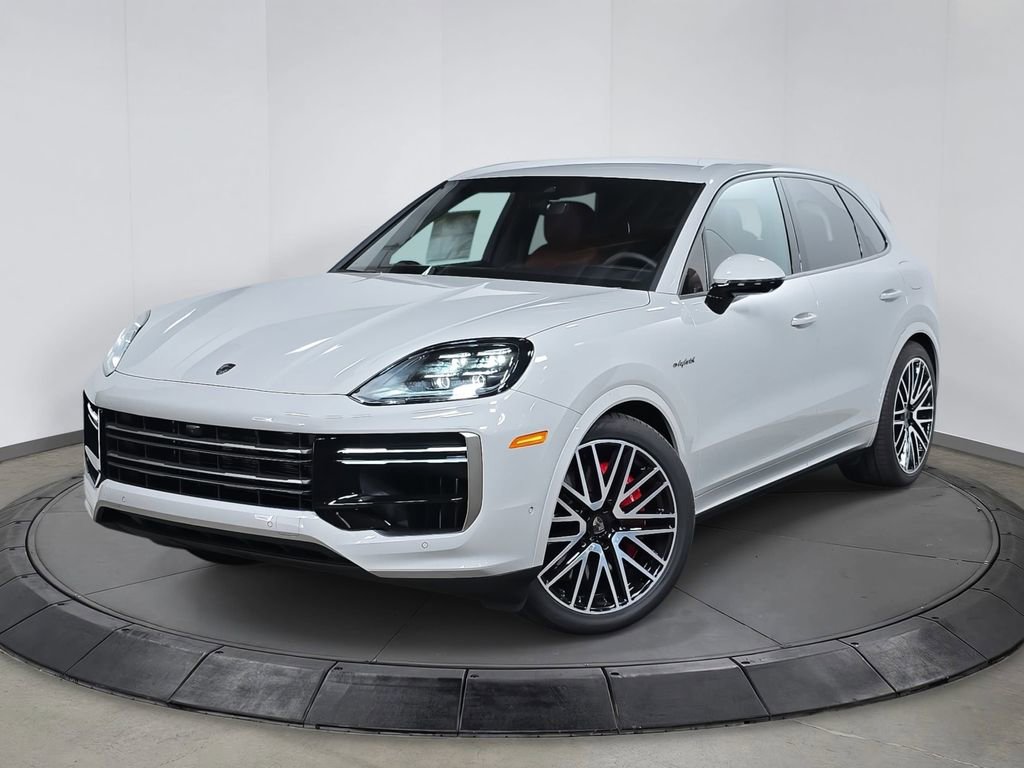New 2025 Porsche Cayenne Turbo