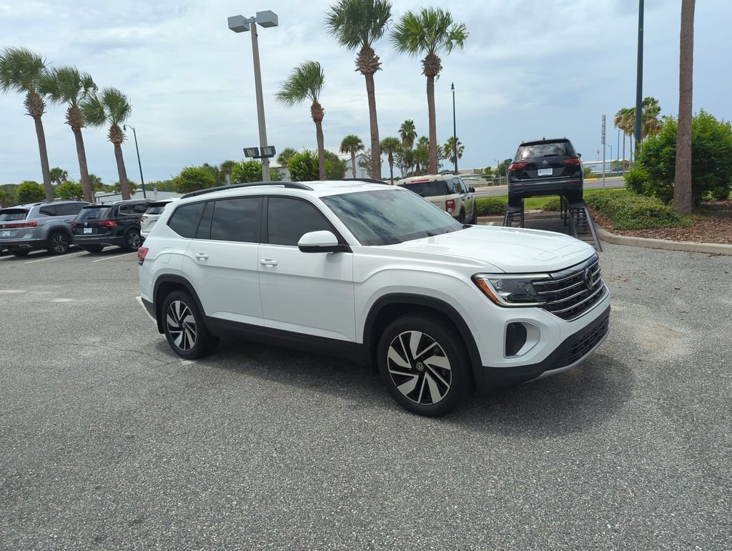 Used 2024 Volkswagen Atlas SE