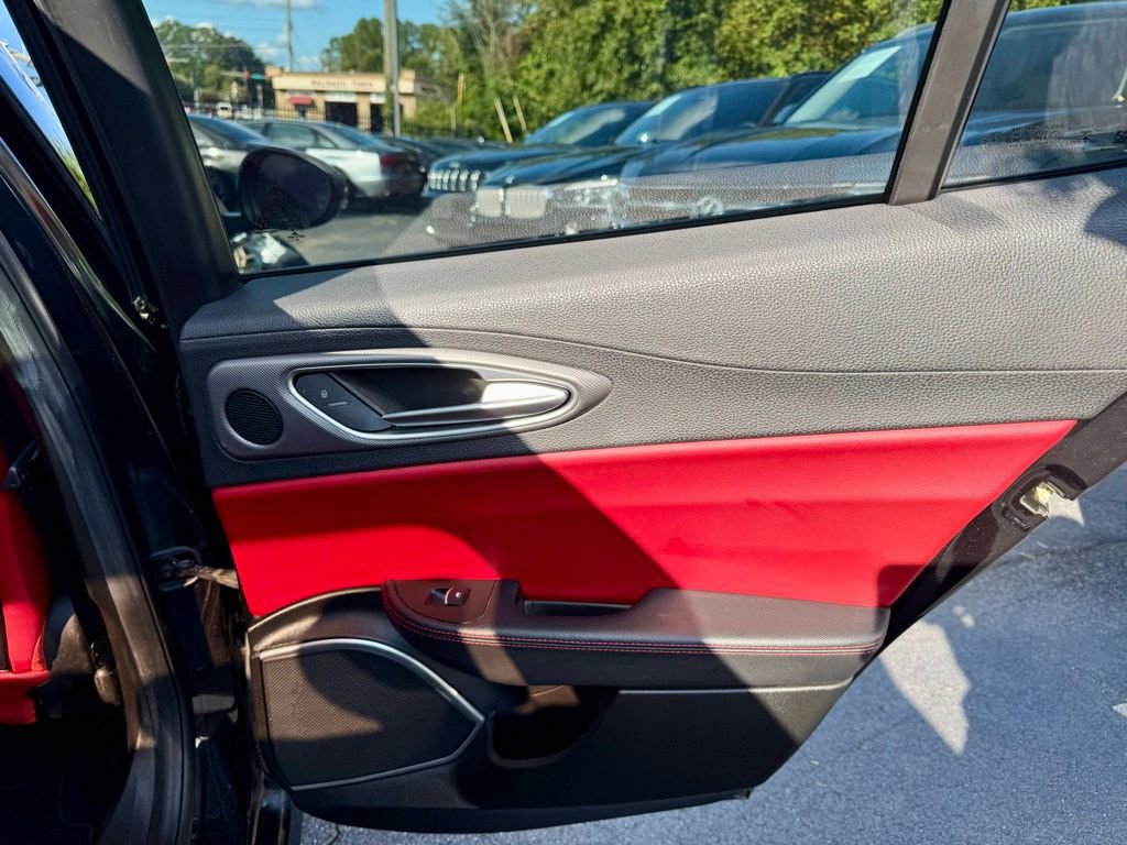 2019 Alfa Romeo Giulia Ti Sport