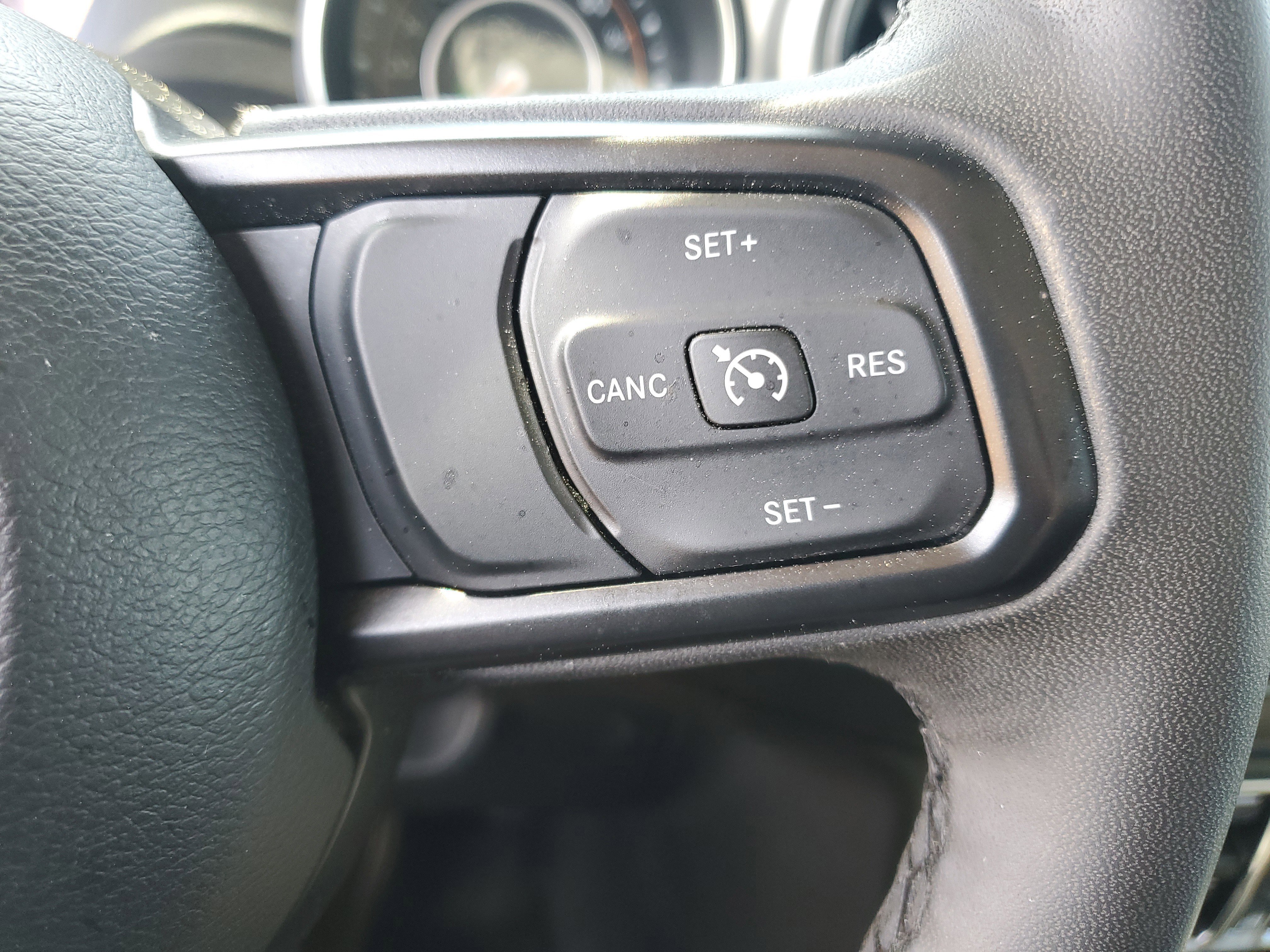 2023 Jeep Gladiator Willys