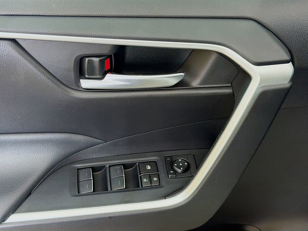 2023 Toyota Rav4 AWD Hybrid