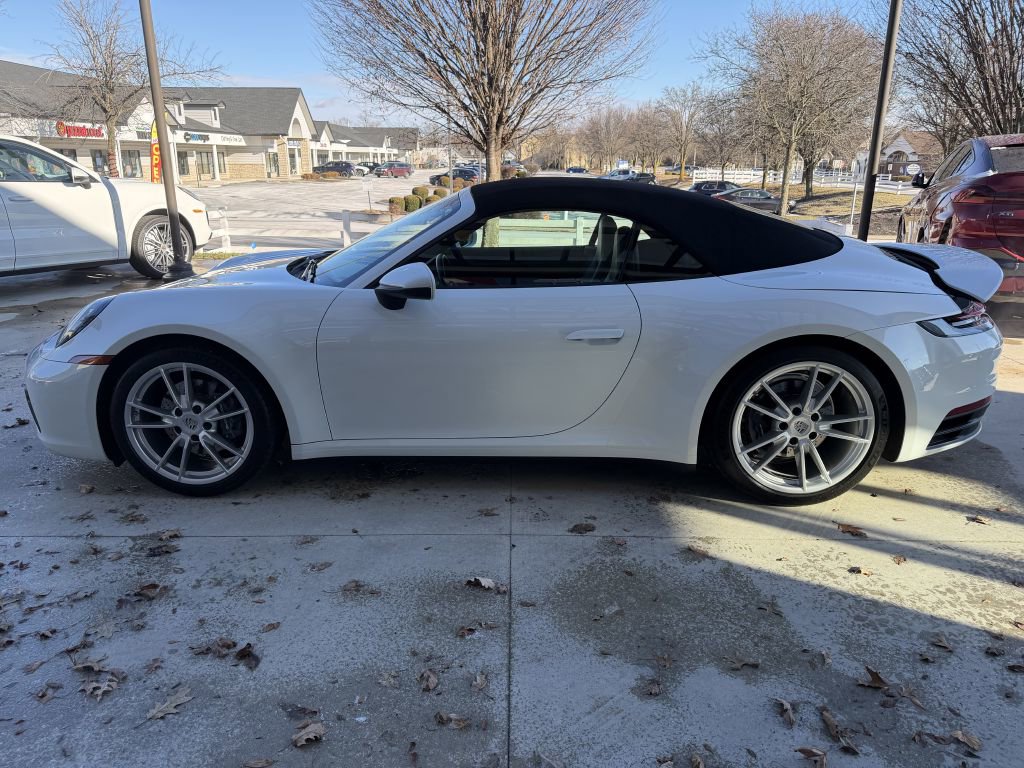 2021 Porsche 911 Carrera