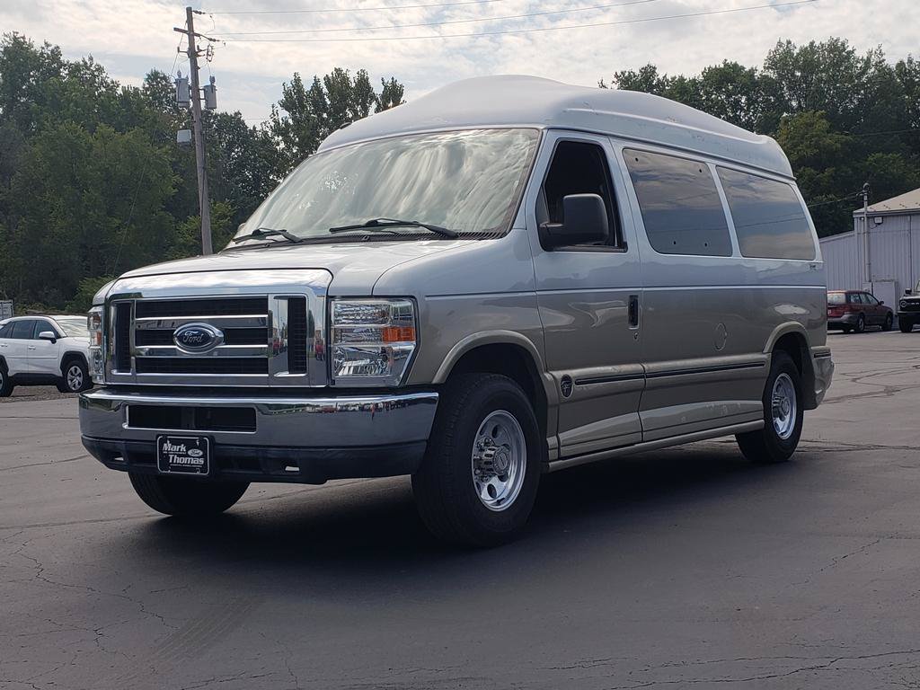 Used 2011 Ford E-150 and Econoline 150 w/ Premium Van Group