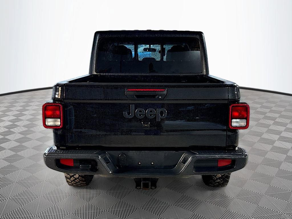 2022 Jeep Gladiator Sport