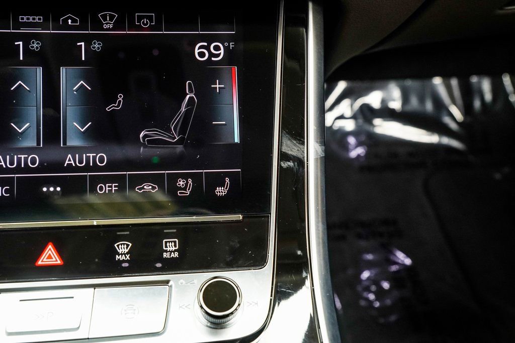 2024 Audi Q8 Prestige