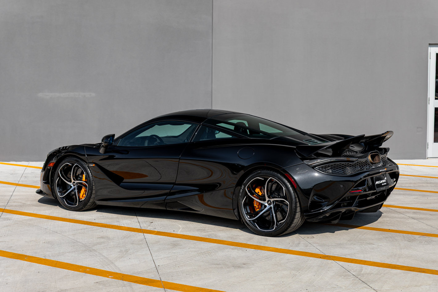 Used 2024 McLaren 750S photo 17