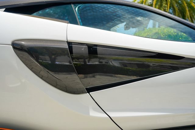 Used 2019 McLaren 600LT photo 61