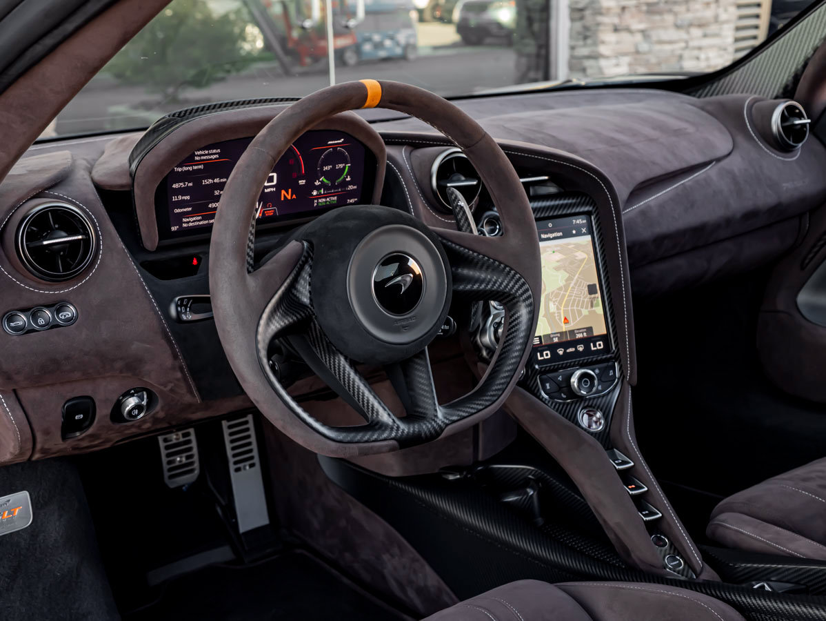 Used 2022 McLaren 765LT photo 22