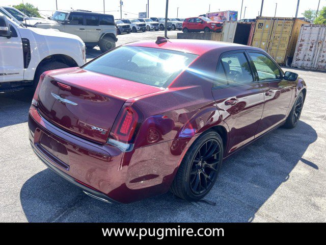 2019 Chrysler 300 S