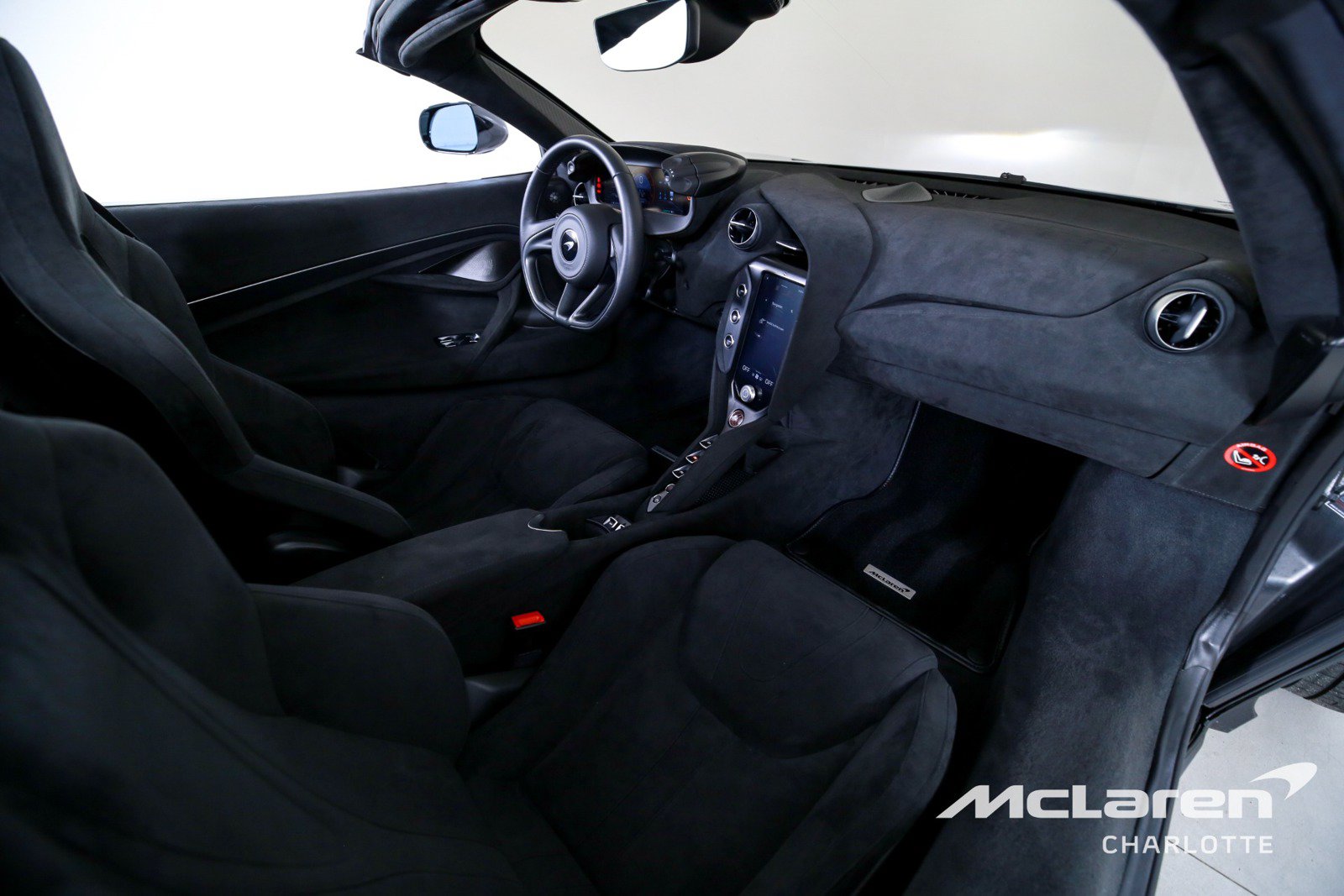 Used 2024 McLaren 750S Spider photo 21
