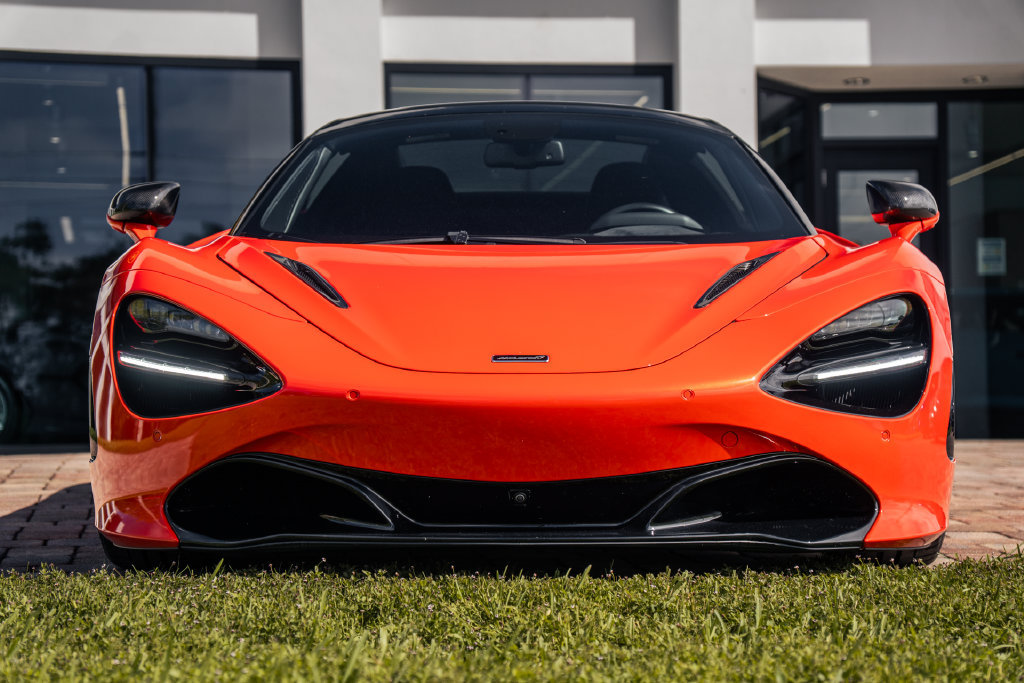 Used 2021 McLaren 720S Performance photo 9