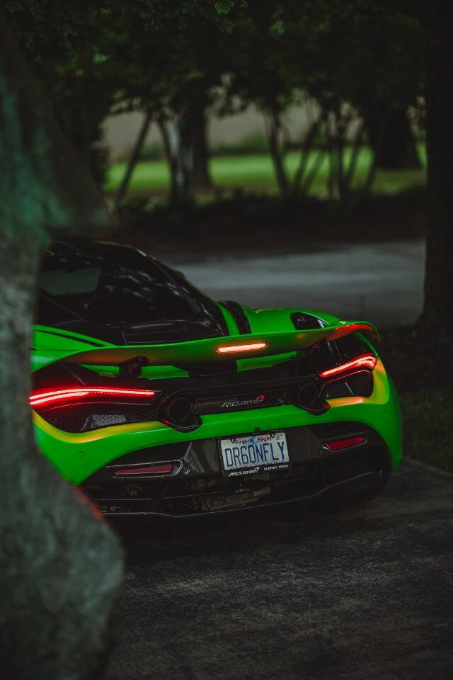 Used 2018 McLaren 720S Performance photo 10