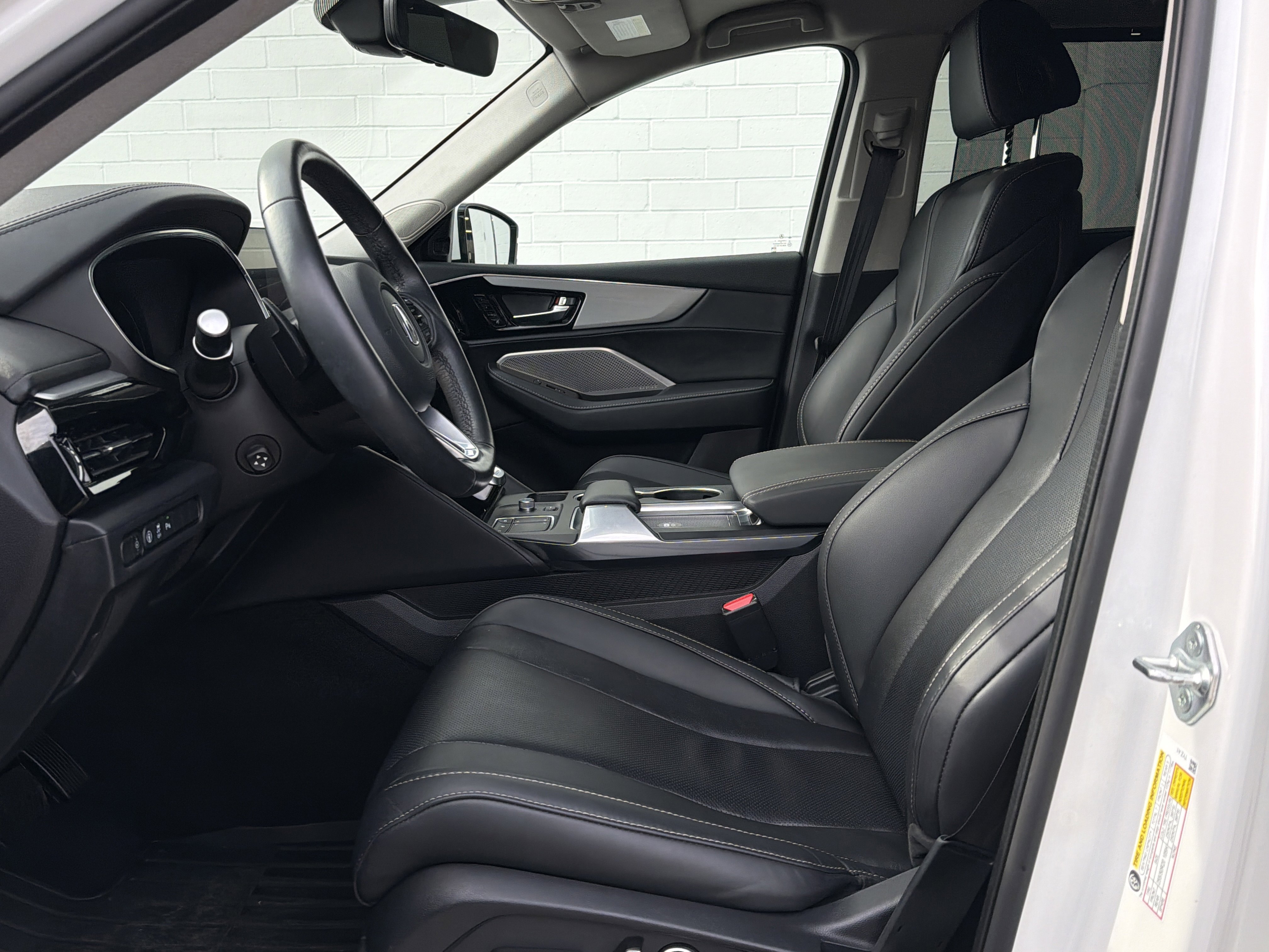 2023 Acura MDX FWD w/ Technology Package