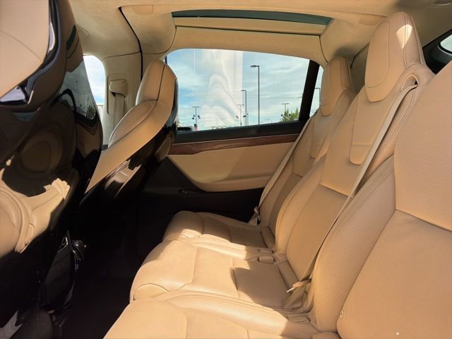 2016 Tesla Model X 90D