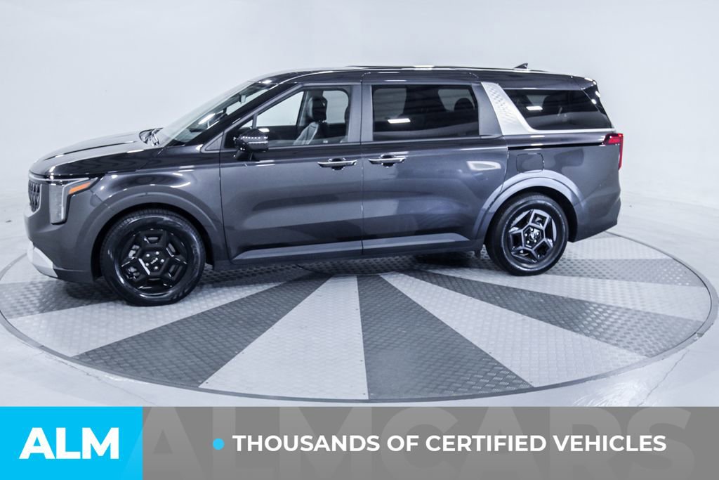 2025 Kia Carnival
