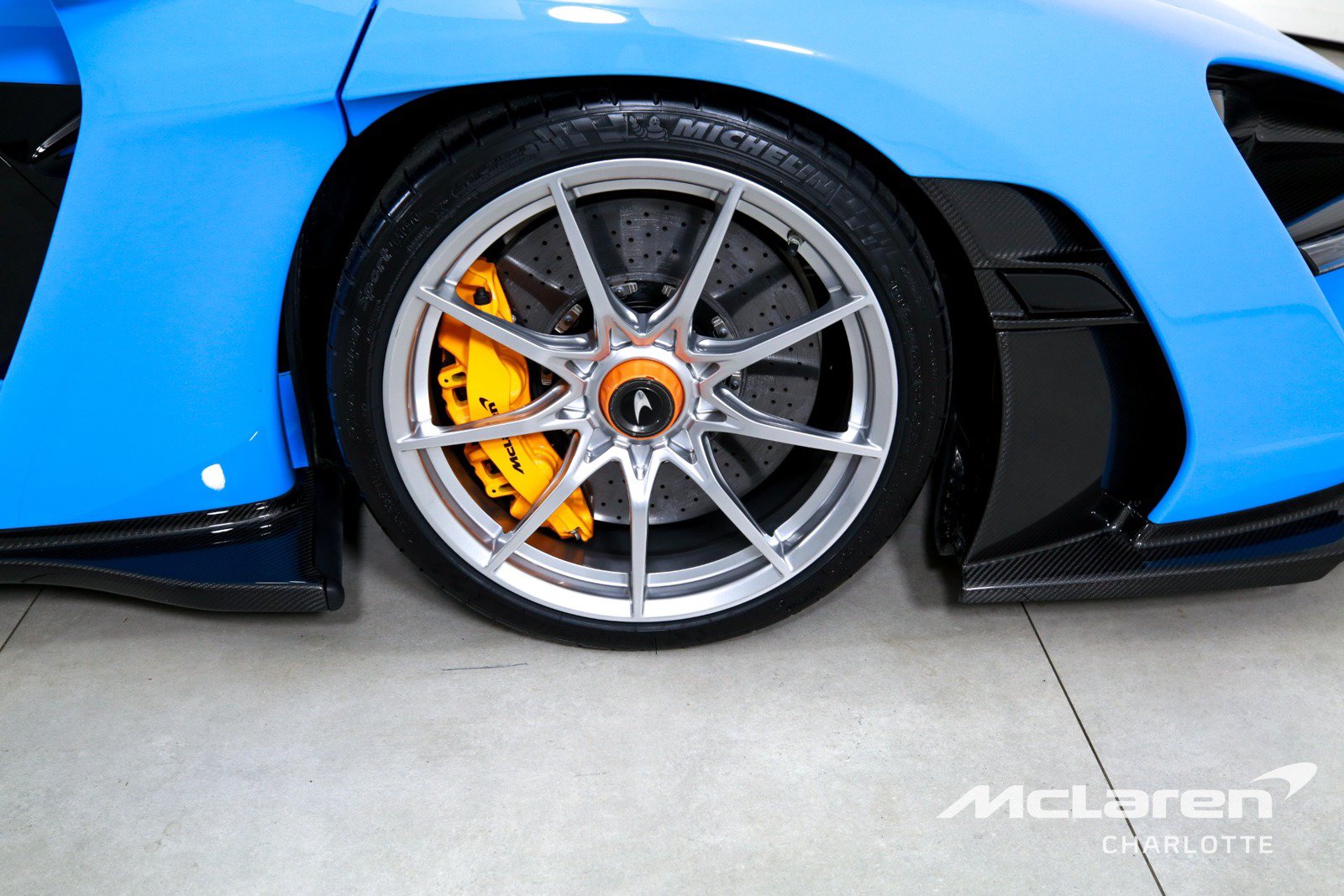 Used 2019 McLaren Senna photo 22