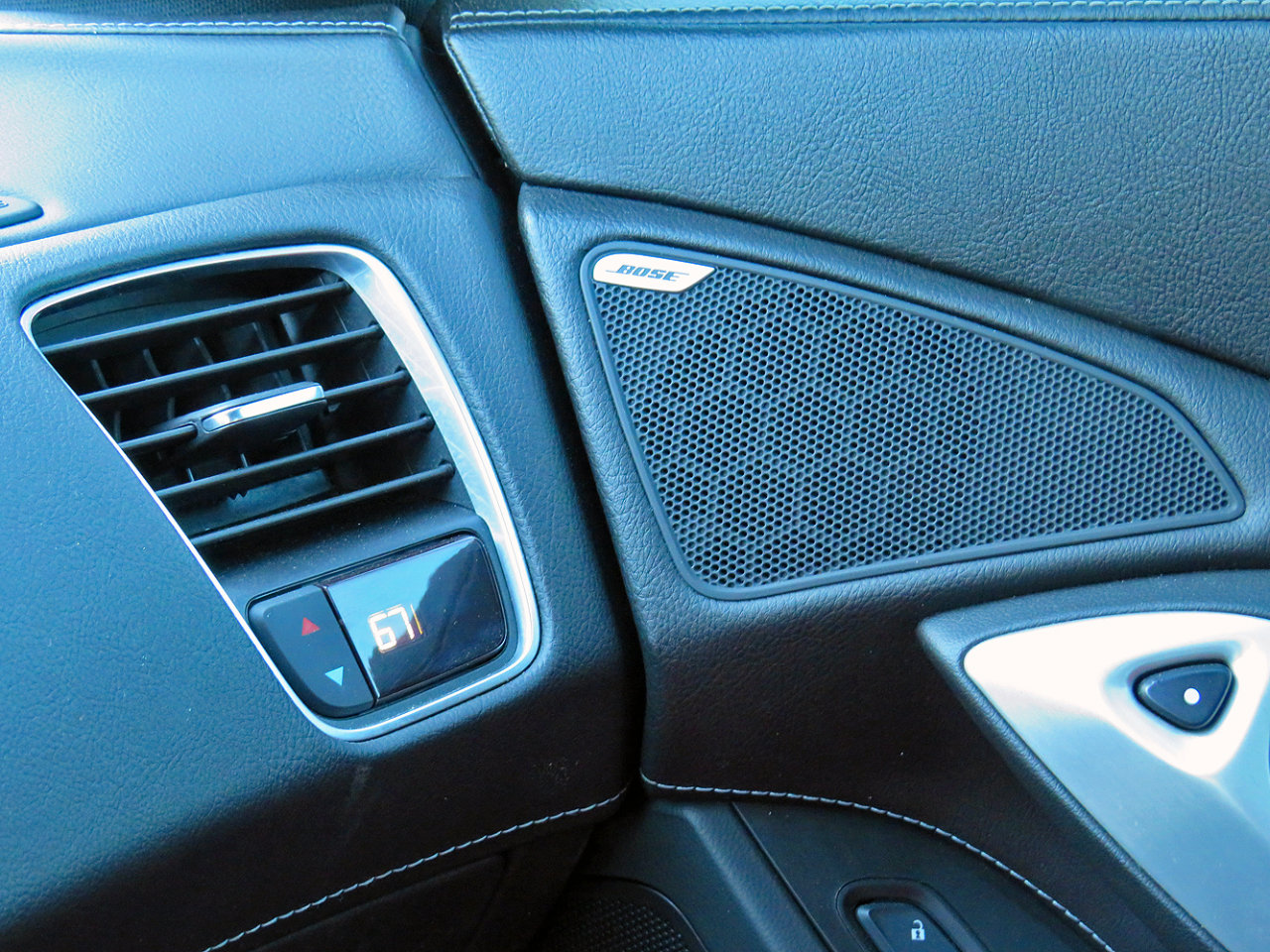 2016 Chevrolet Corvette w/ Z51 Performance Package