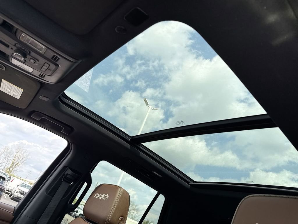 2022 Chevrolet Tahoe High Country