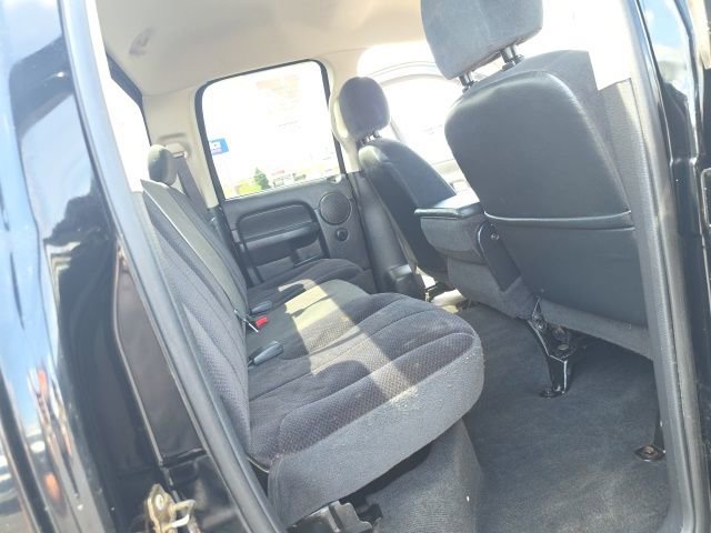 2004 Dodge Ram 2500 Truck SLT
