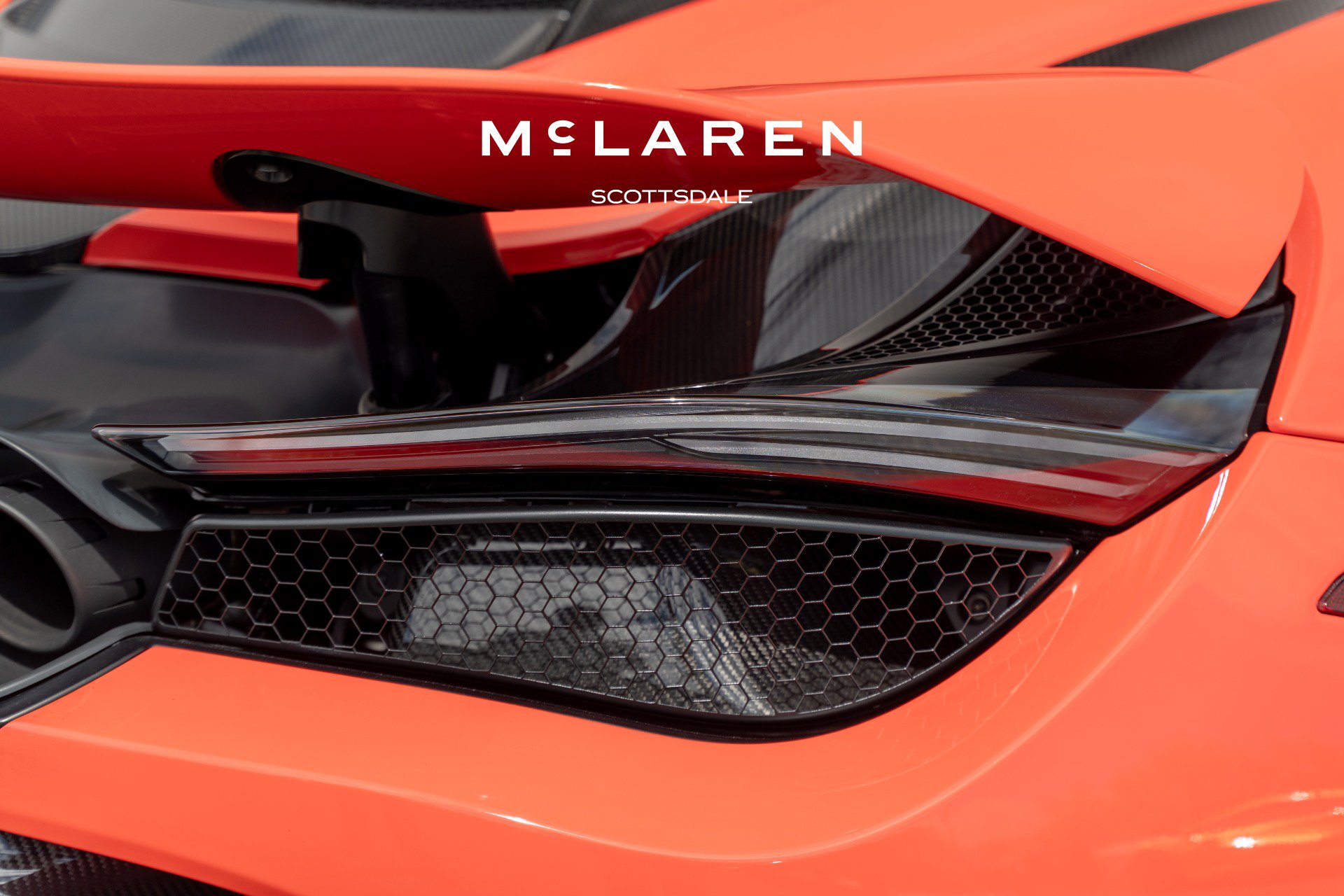 Used 2018 McLaren 720S Performance photo 27
