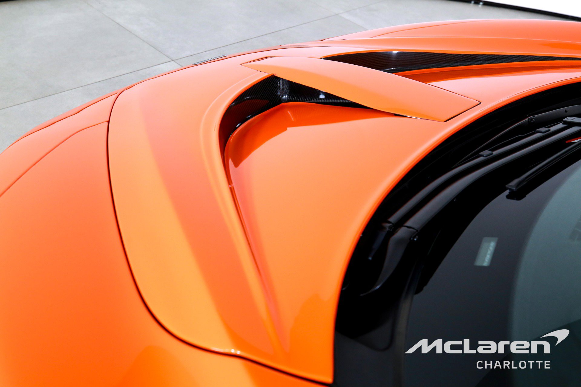 Used 2020 McLaren 720S Performance photo 32