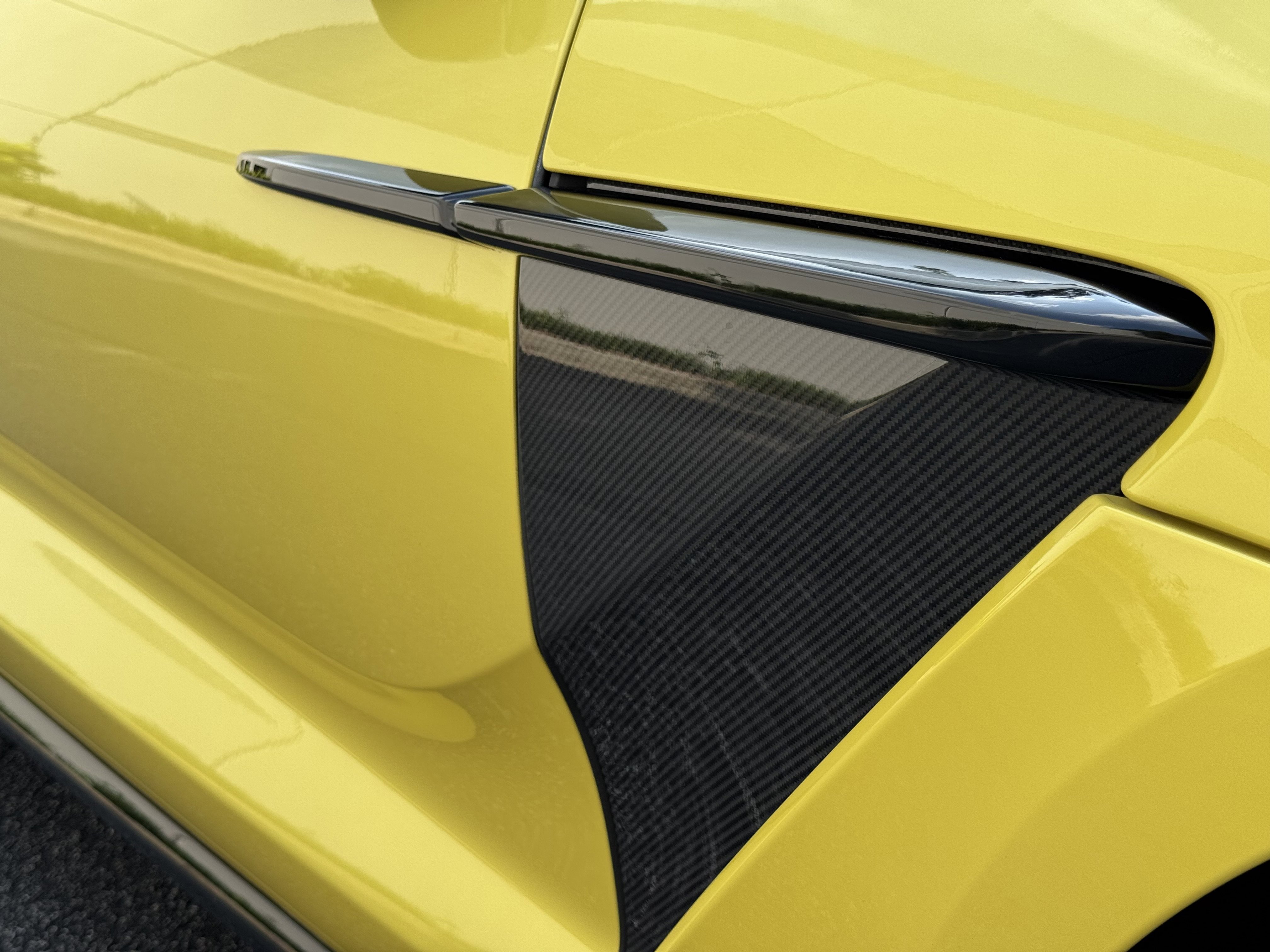 2021 Aston Martin DBX