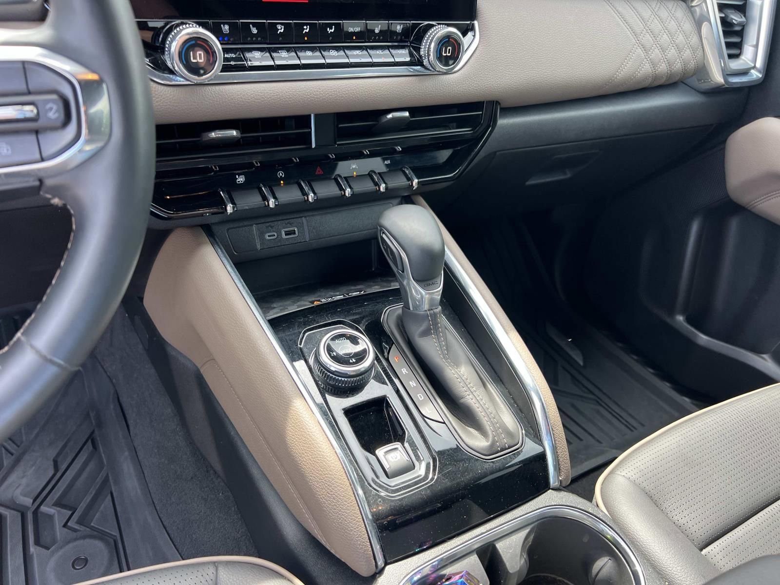 2024 GMC Canyon Denali