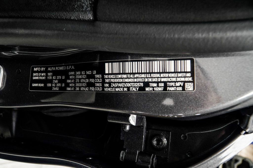 2022 Alfa Romeo Stelvio Quadrifoglio