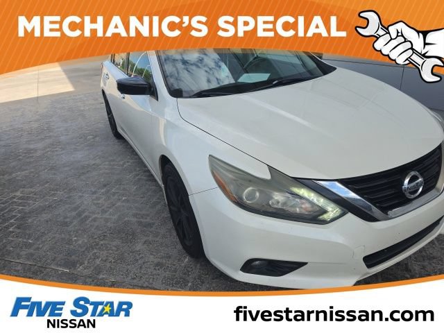Used 2017 Nissan Altima 2.5 SR w/ Midnight Edition Package