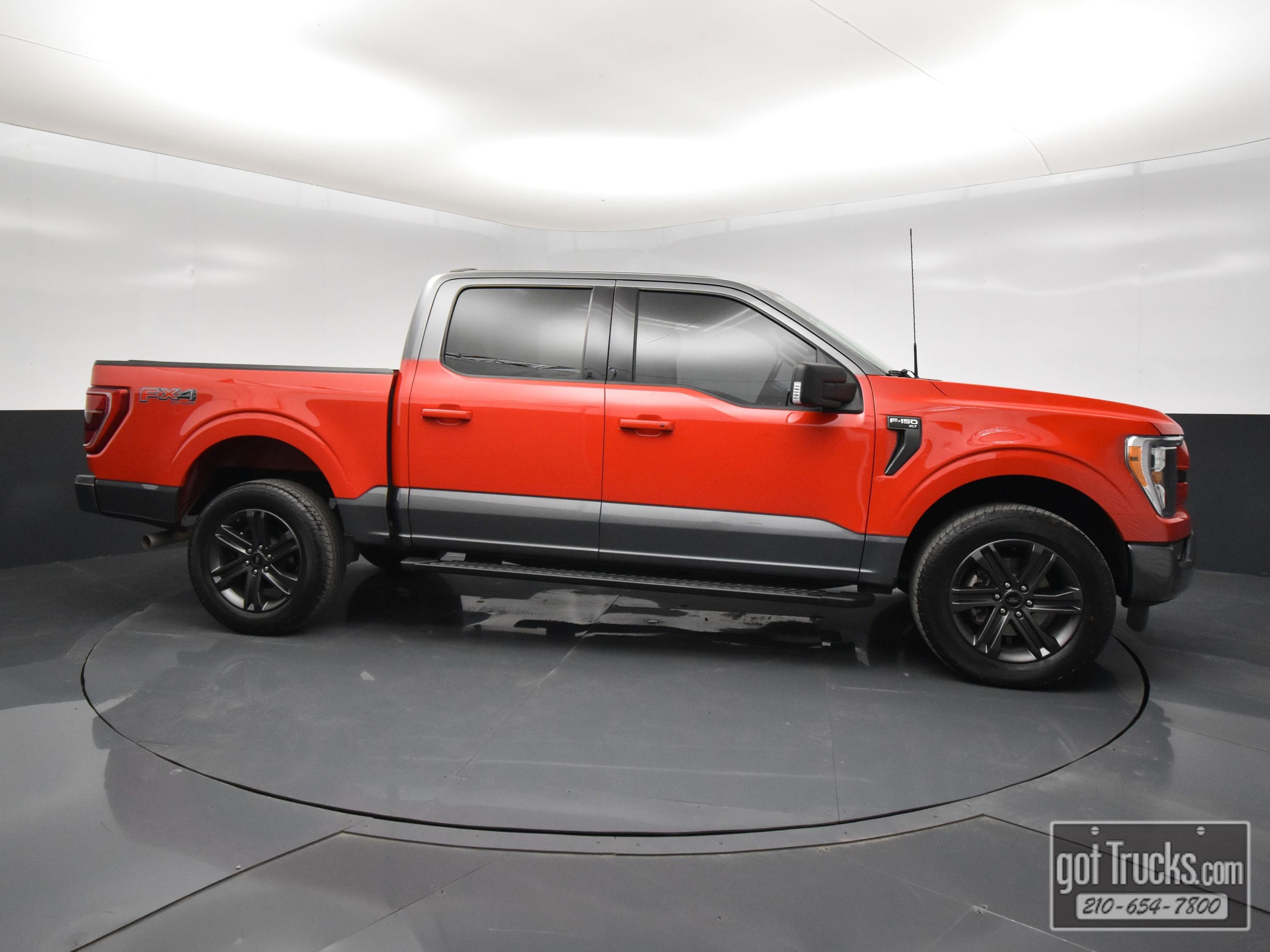2023 Ford F150 XLT