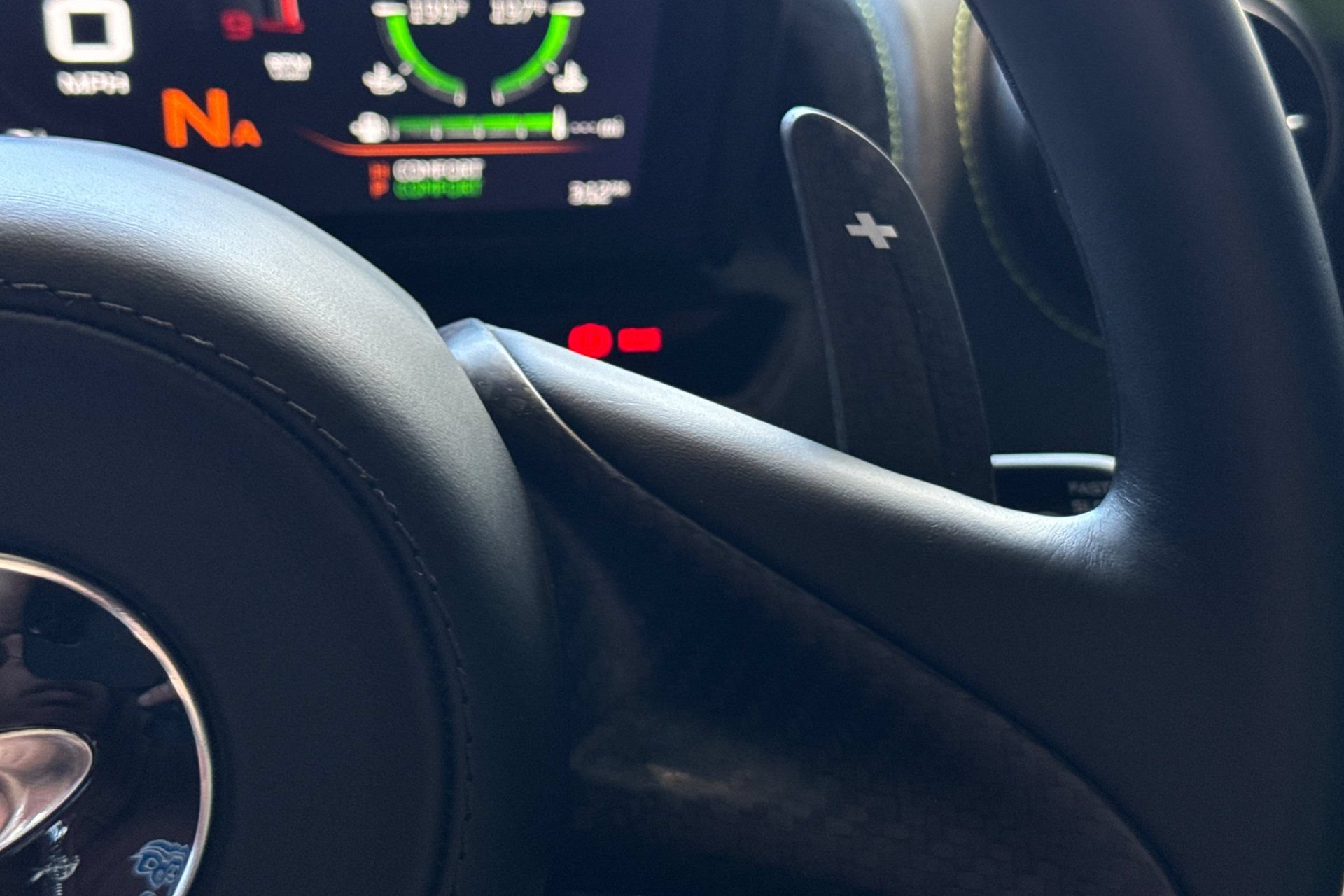 Used 2022 McLaren 765LT photo 30