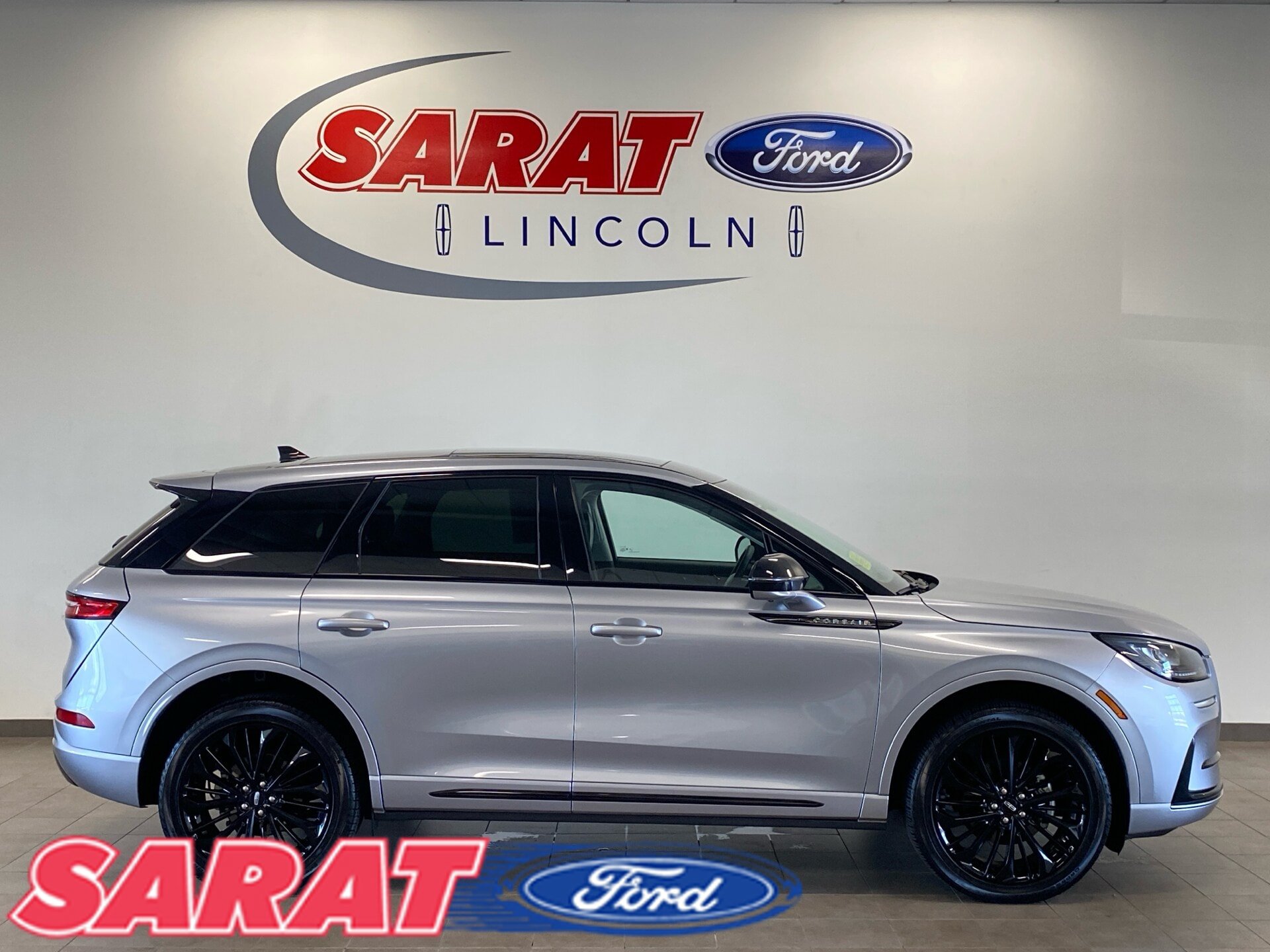 Certified 2023 Lincoln Corsair AWD w/ Equipment Group 101A