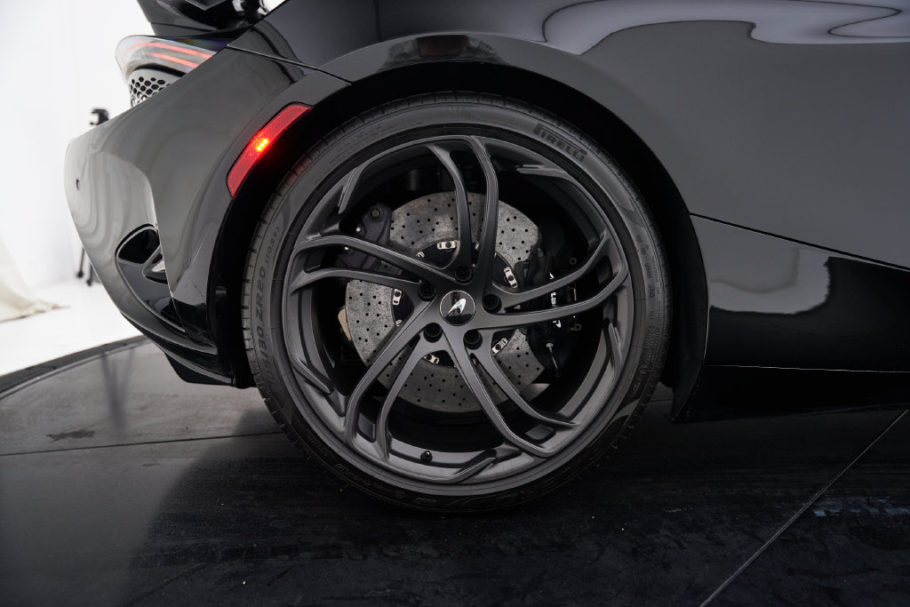 Used 2025 McLaren 750S photo 42