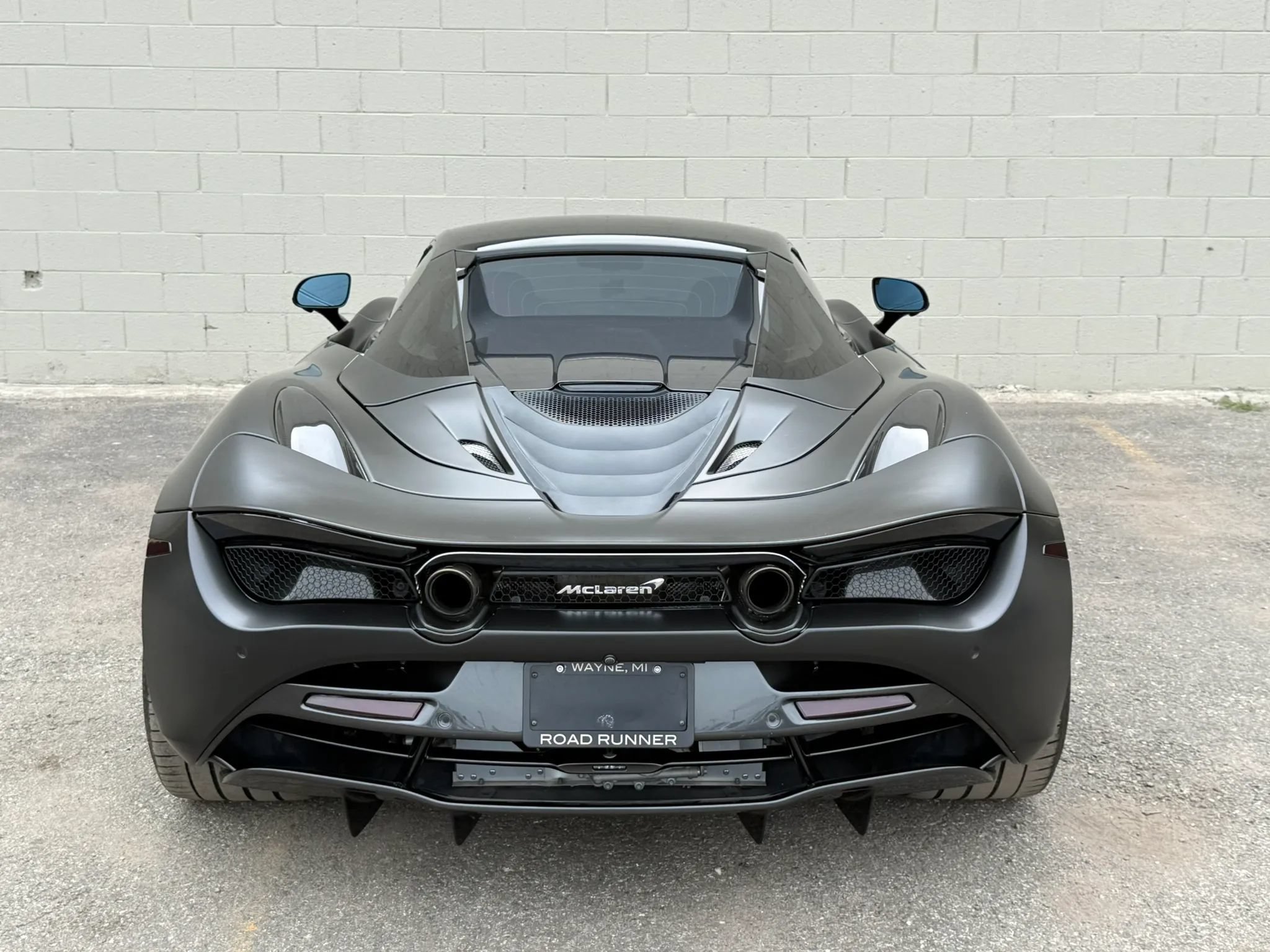 Used 2022 McLaren 720S Performance photo 13