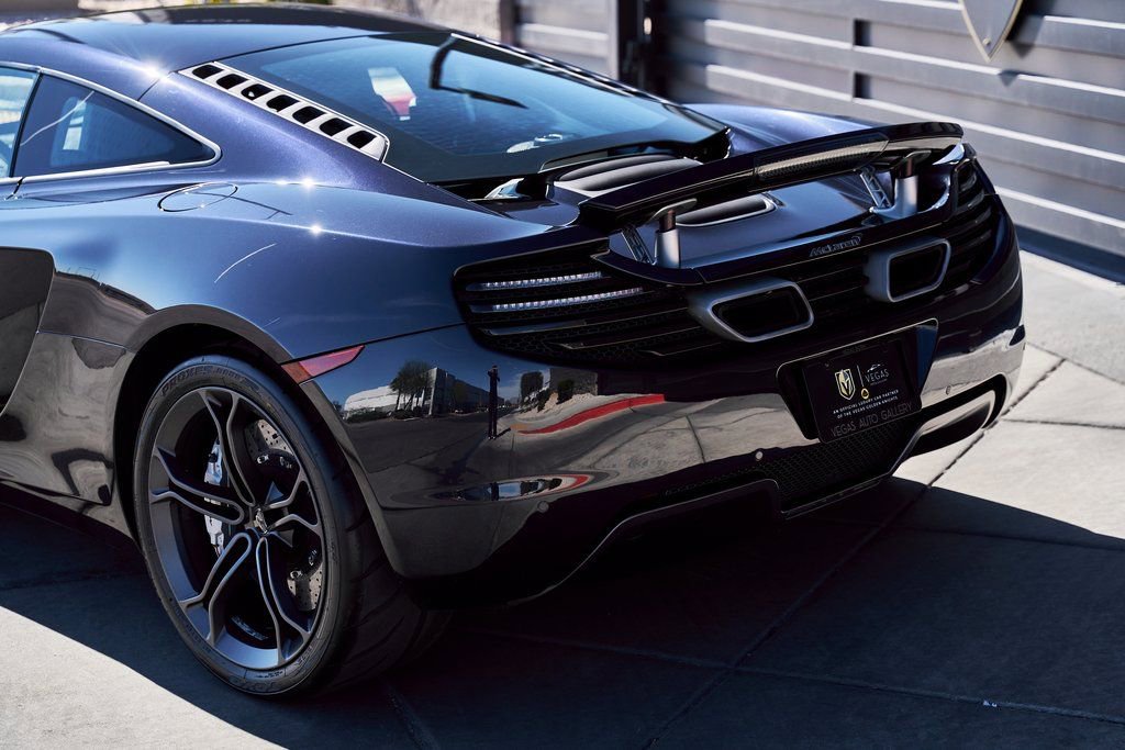 2012 McLaren MP4-12C Coupe